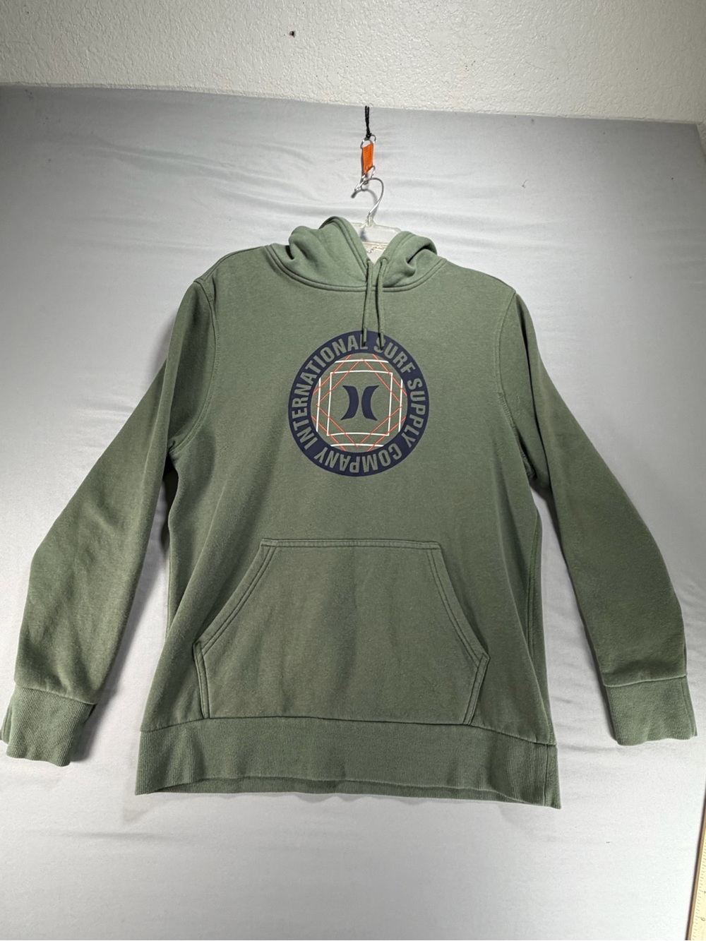 Hurley Mens Medium Sage Green Graphic Hoodie Surf Supply Company Pullover